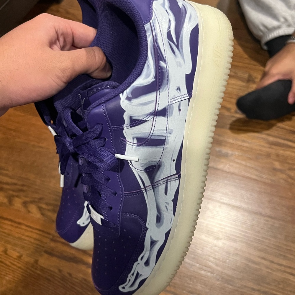 Purple Skelton af1 no insole.  Size 11.5 no insoles.